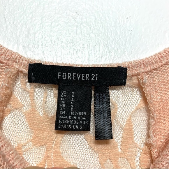 Forever 21 Short Sleeve Sweater Lace Top Light Pink size Small - Picture 3 of 7